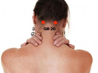 Какой массаж сделать на голову когда болит голова